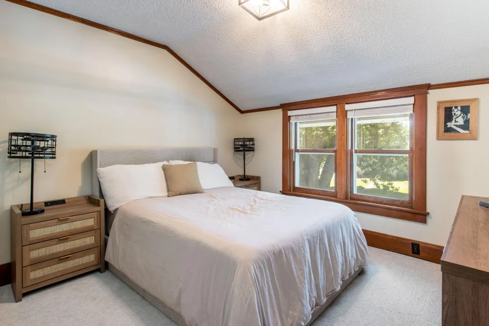 305 8th Avenue E Alexandria, MN 56308