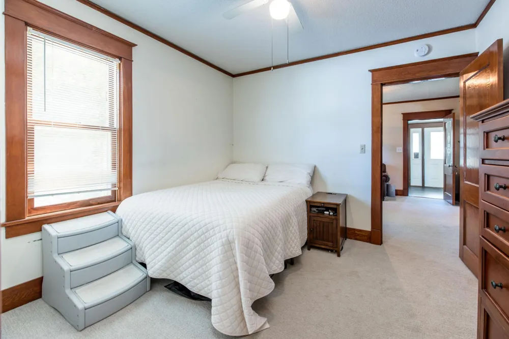305 8th Avenue E Alexandria, MN 56308