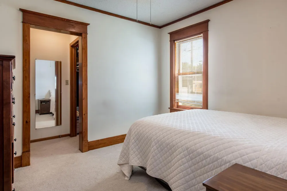 305 8th Avenue E Alexandria, MN 56308
