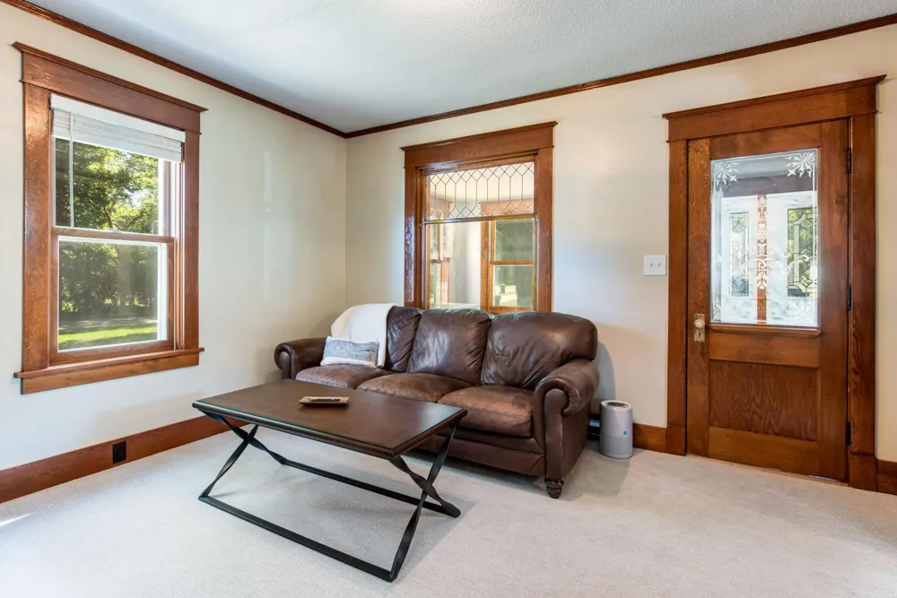 305 8th Avenue E Alexandria, MN 56308