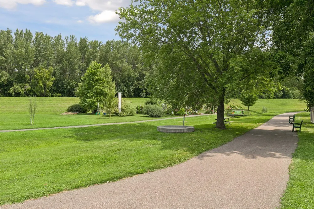212 6th Street Henderson, MN 56044