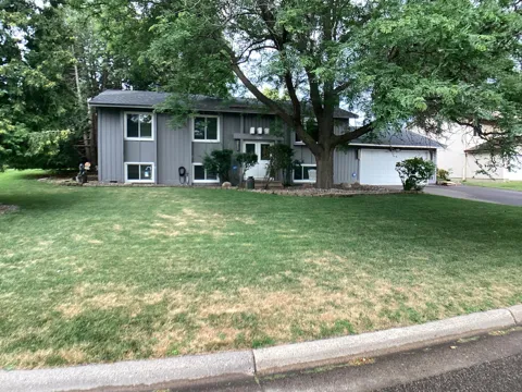 3245 Pilgrim Lane