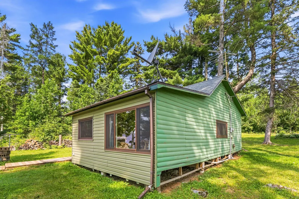 3650 Campaigne Road Brimson, MN 55602