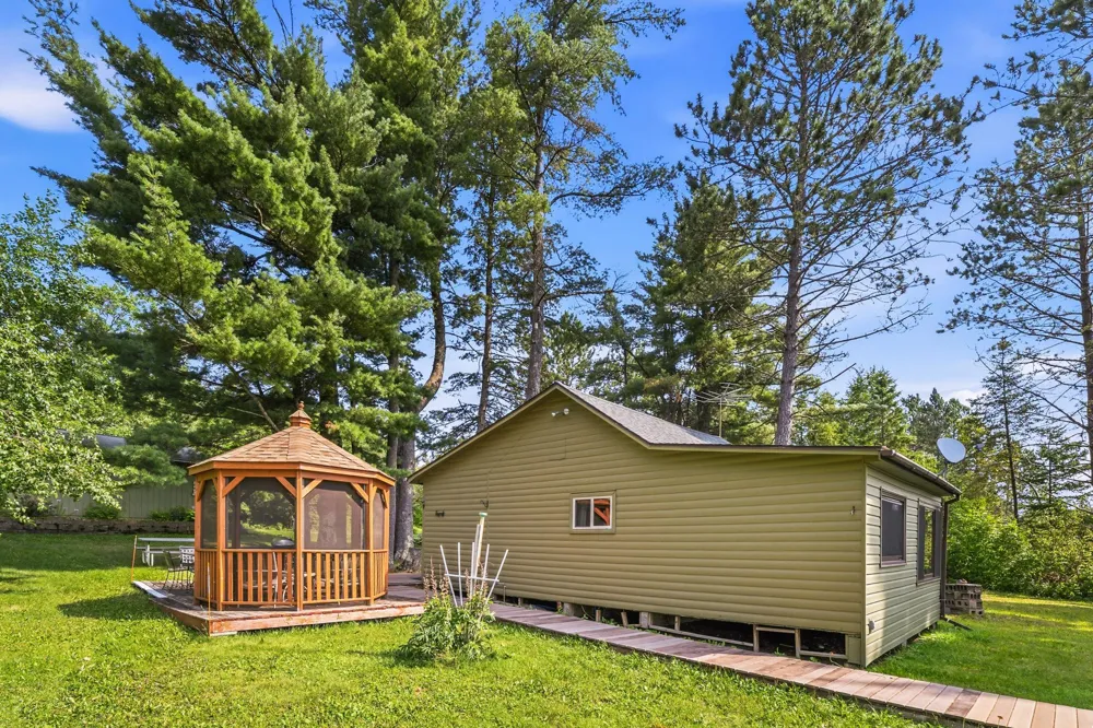 3650 Campaigne Road Brimson, MN 55602