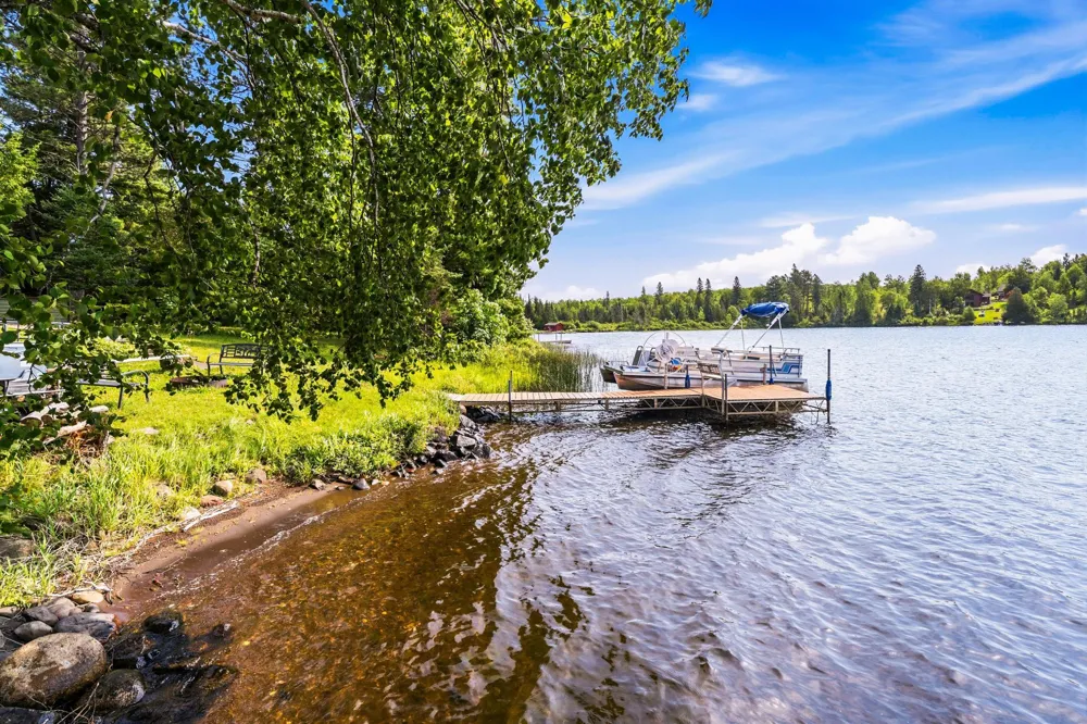 3650 Campaigne Road Brimson, MN 55602