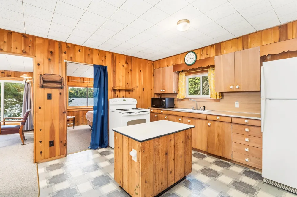 3650 Campaigne Road Brimson, MN 55602