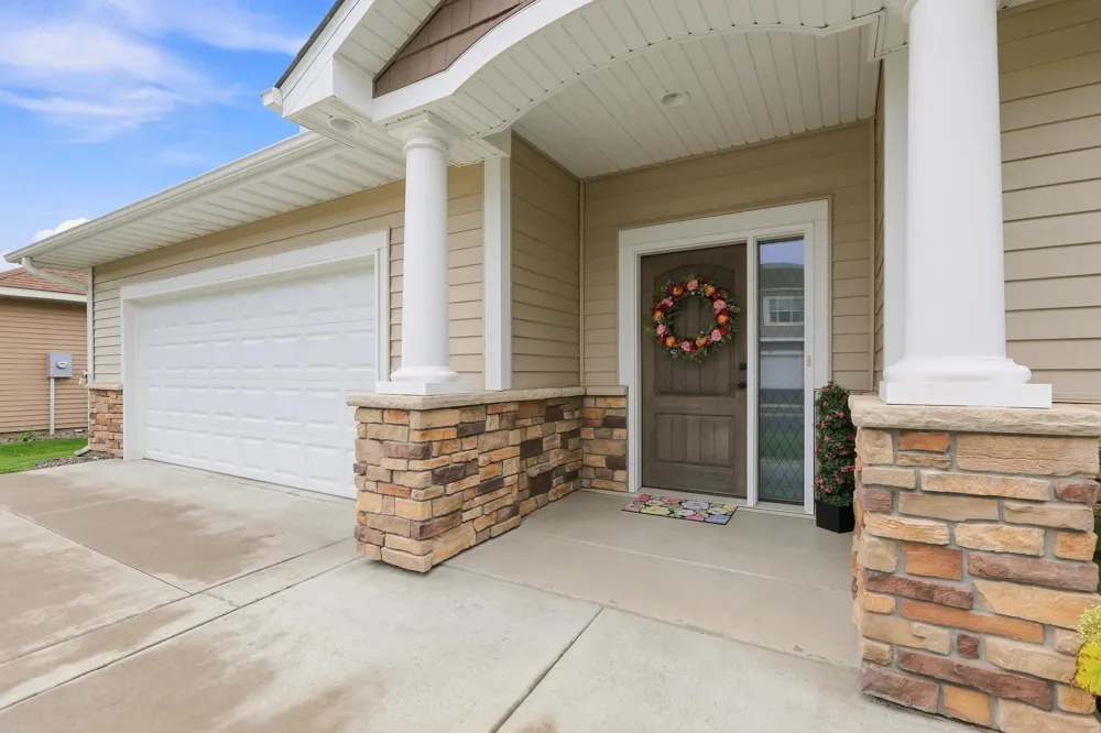 7170 Queens Court NE Otsego, MN 55330