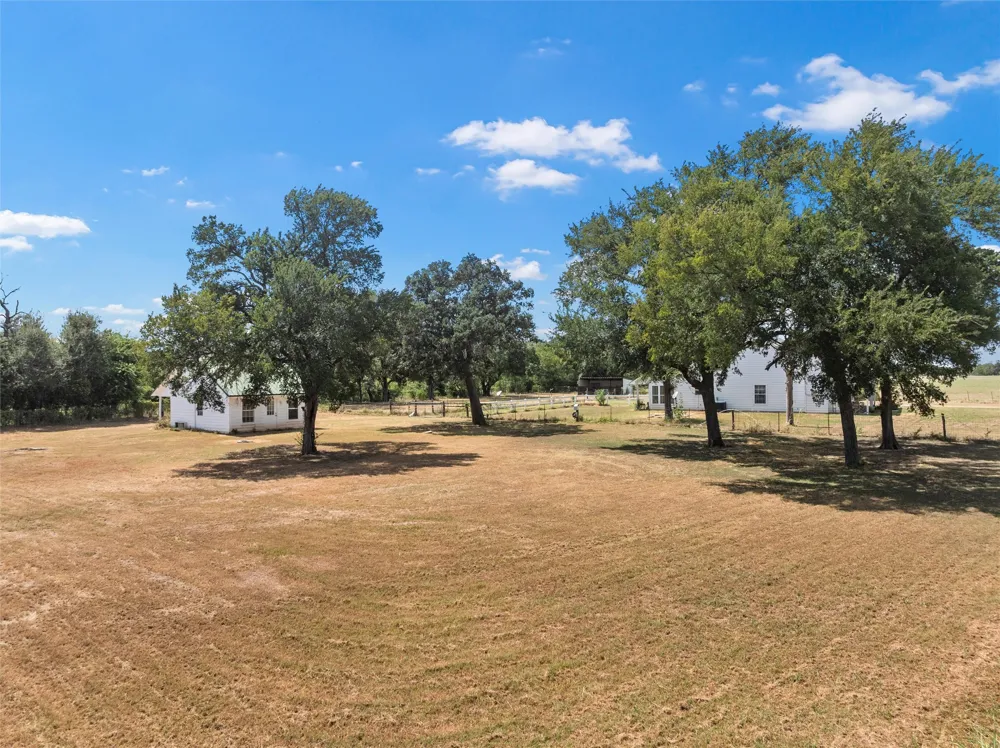 353 County Road 176 Marlin, TX 76661