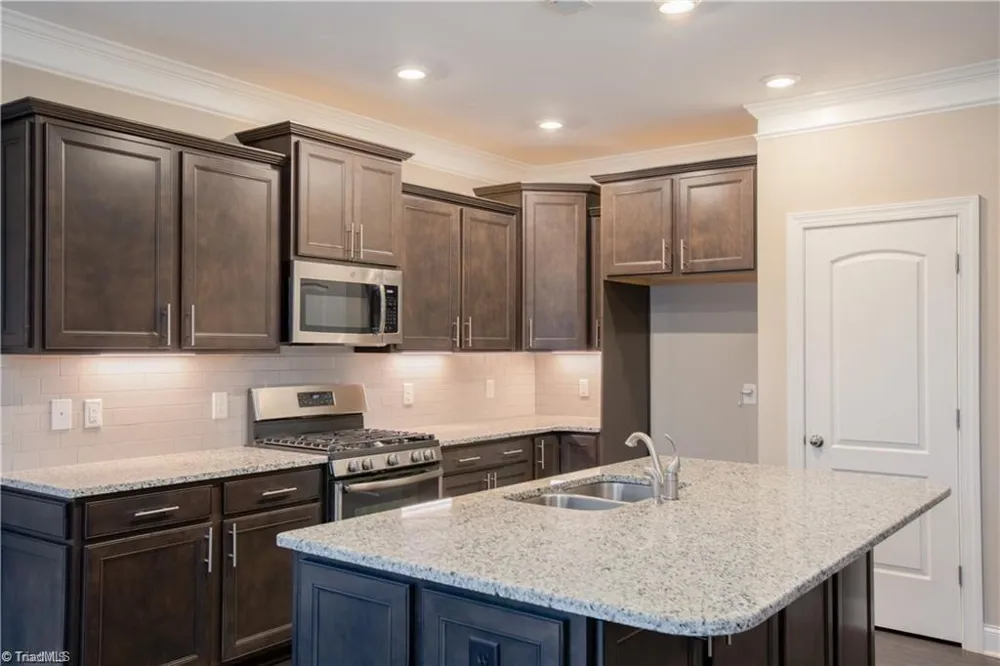 218 Crane Creek Way Lexington, NC 27295