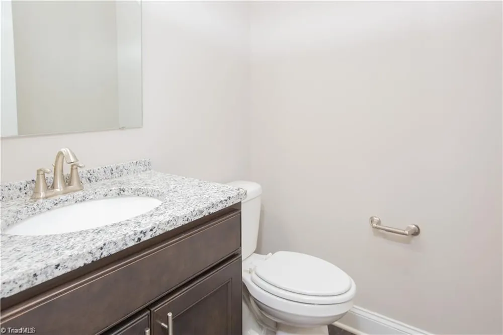 218 Crane Creek Way Lexington, NC 27295