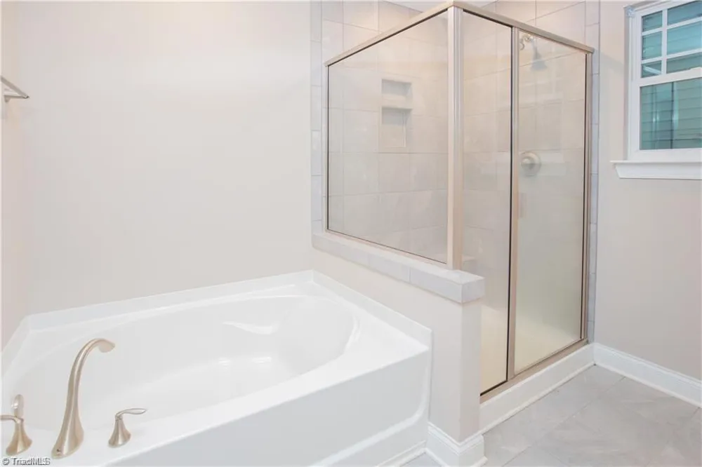 218 Crane Creek Way Lexington, NC 27295