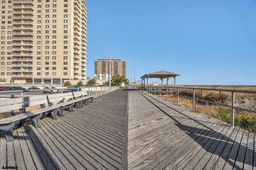 5003 Atlantic Ave Ventnor, NJ 08406