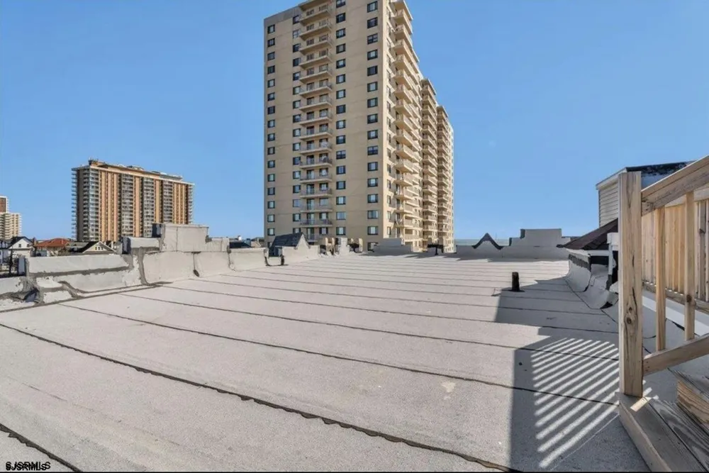 5003 Atlantic Ave Ventnor, NJ 08406