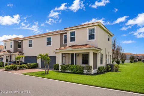 1800 Noel Place #101
