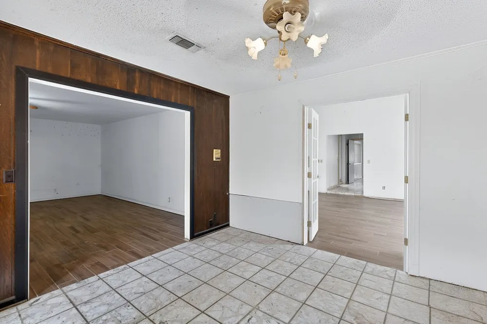 100 Joyner Street Omaha, TX 75571