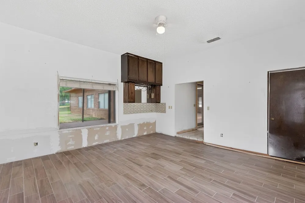 100 Joyner Street Omaha, TX 75571