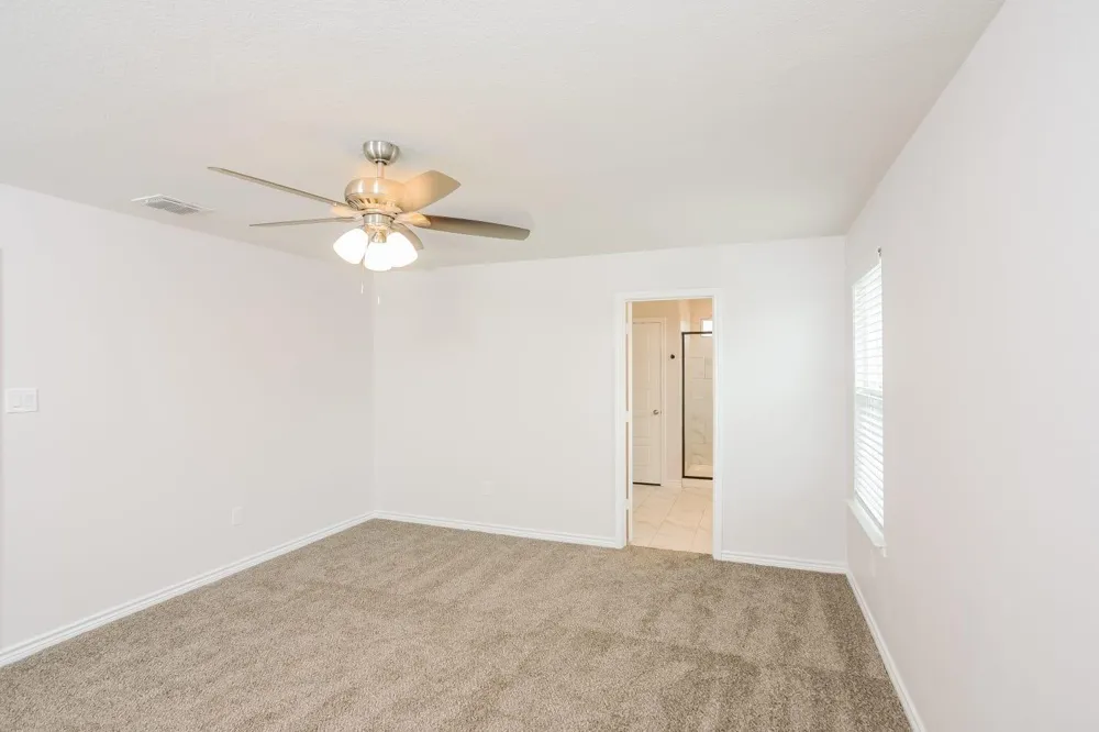 7911 Hanging Branch San Antonio, TX 78253