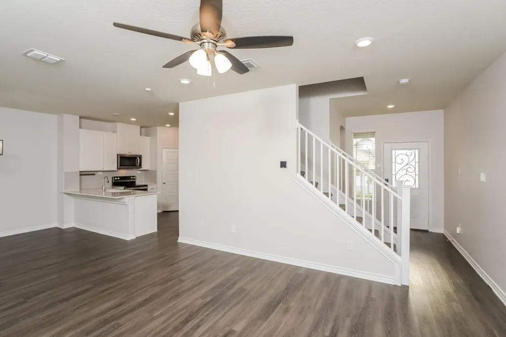 7911 Hanging Branch San Antonio, TX 78253