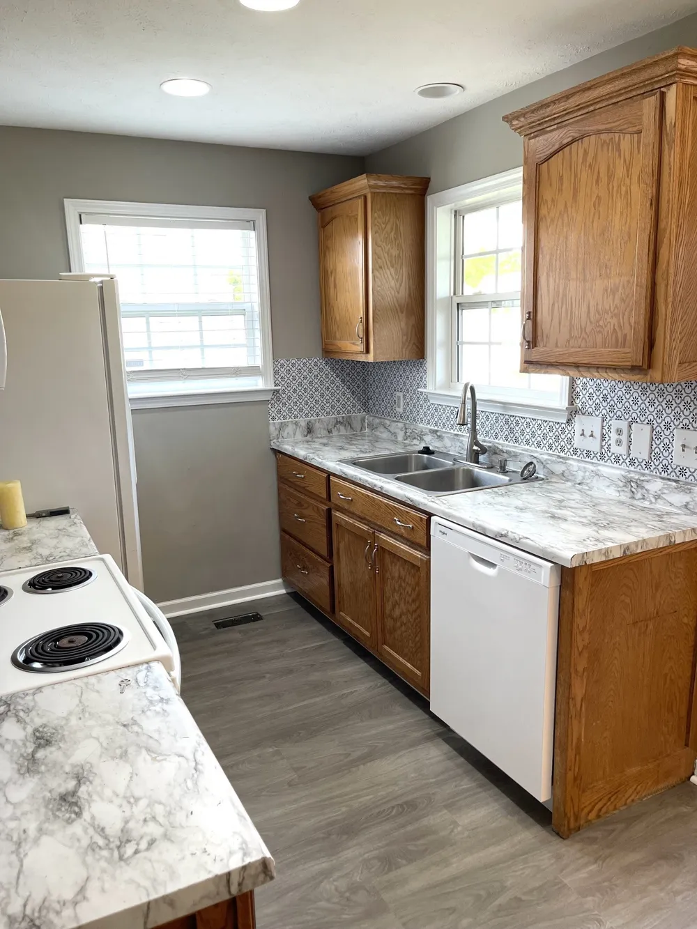 1604 Baucom Dr Columbia, TN 38401