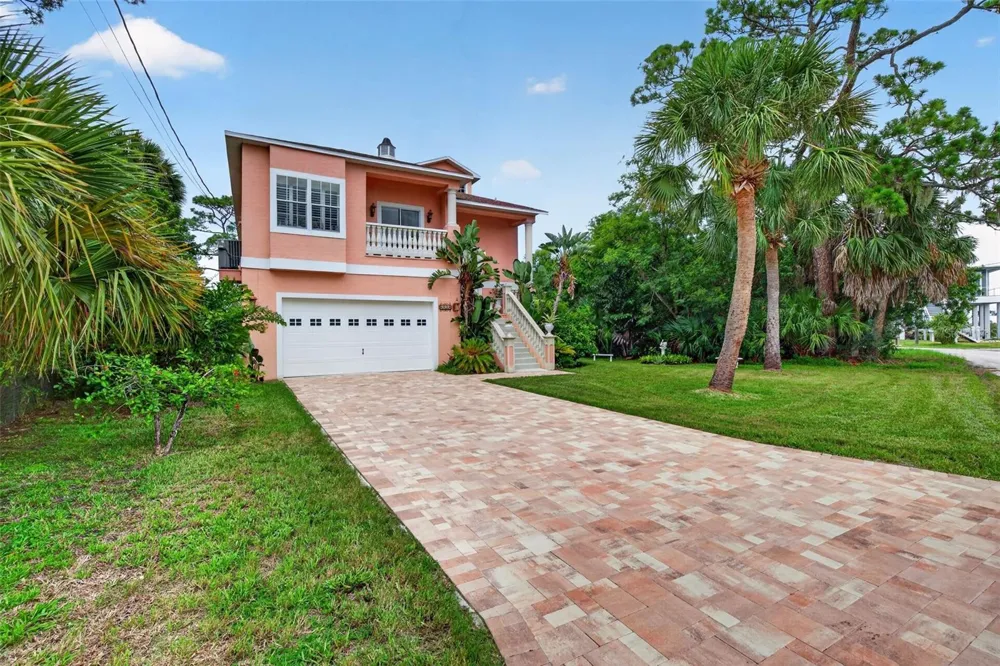 6926 MCCRAY DRIVE Hudson, FL 34667