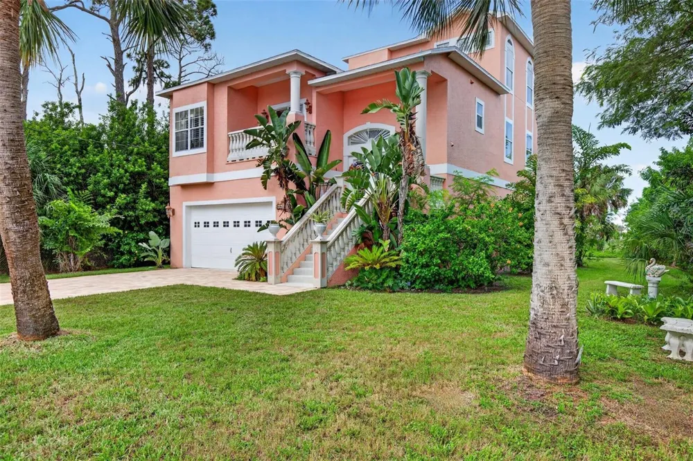 6926 MCCRAY DRIVE Hudson, FL 34667