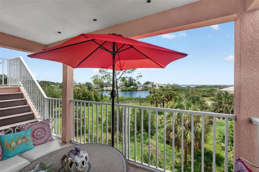 6926 MCCRAY DRIVE Hudson, FL 34667