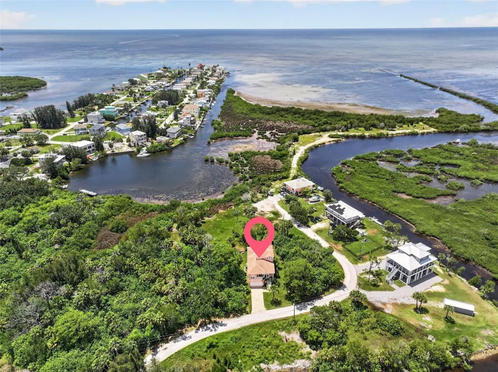 6926 MCCRAY DRIVE Hudson, FL 34667
