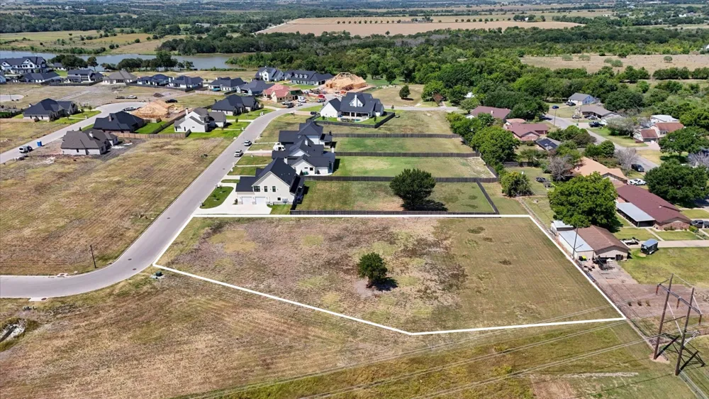 116 Big Catch Lane Robinson, TX 76706