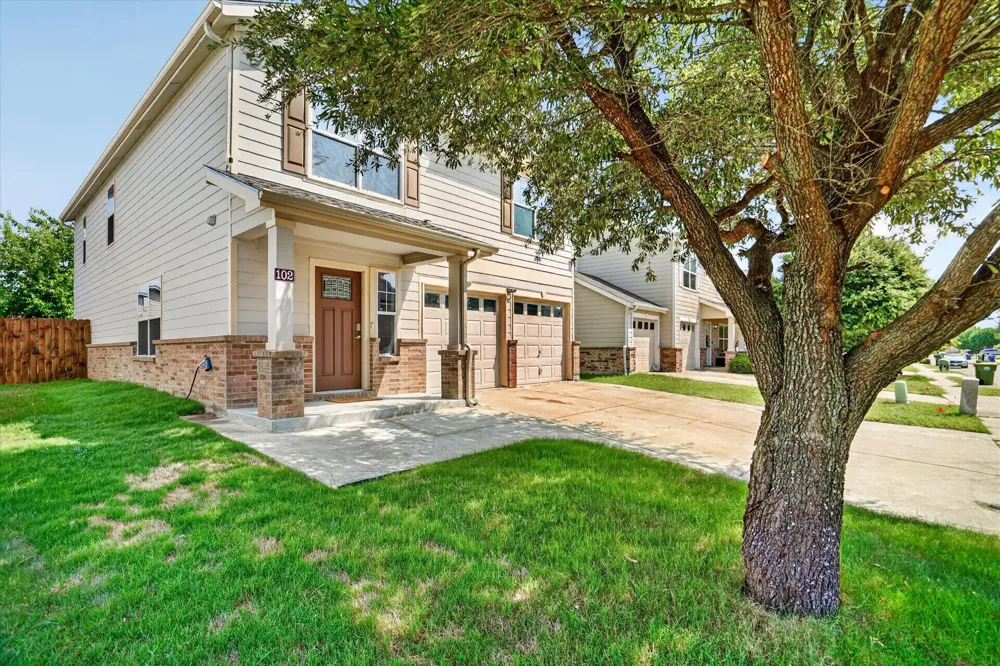 102 Hancock Street Venus, TX 76084