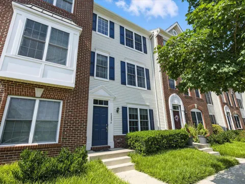 42896 PAMPLIN TERRACE