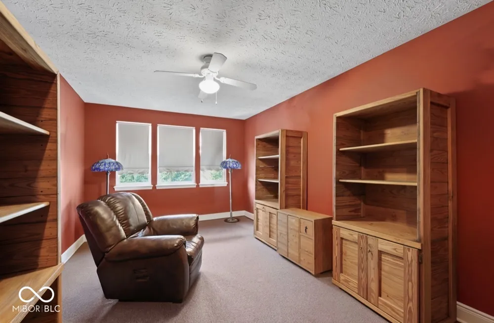5241 Ariana Court Indianapolis, IN 46227