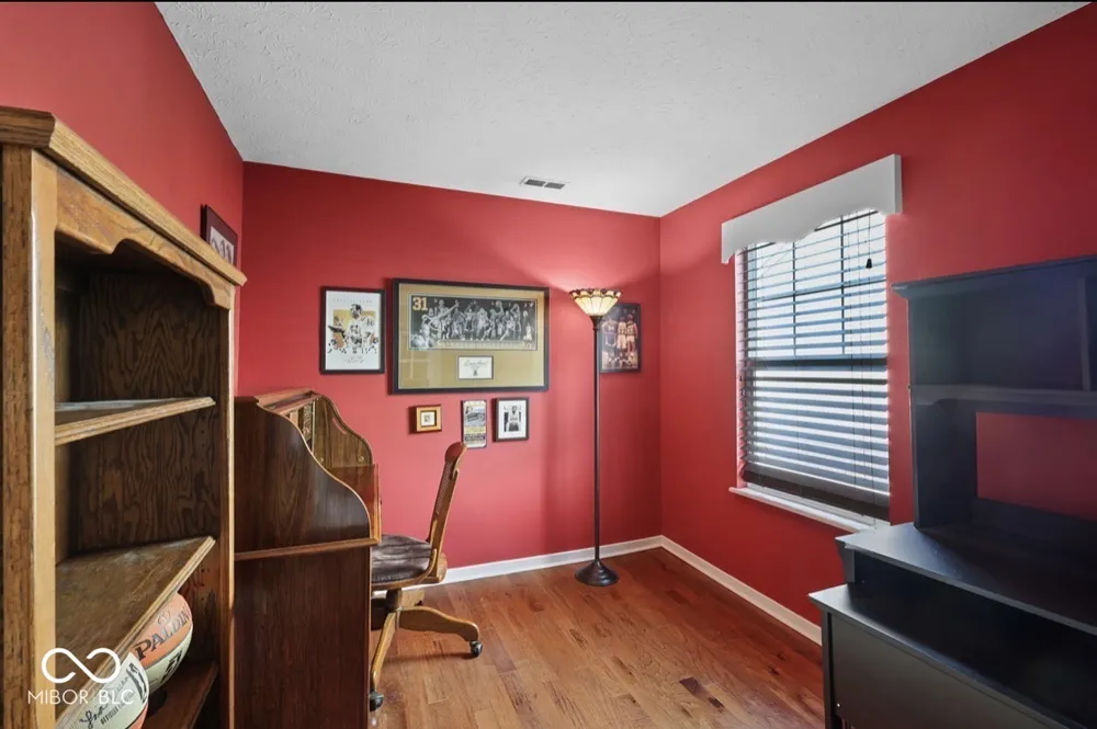 5241 Ariana Court Indianapolis, IN 46227