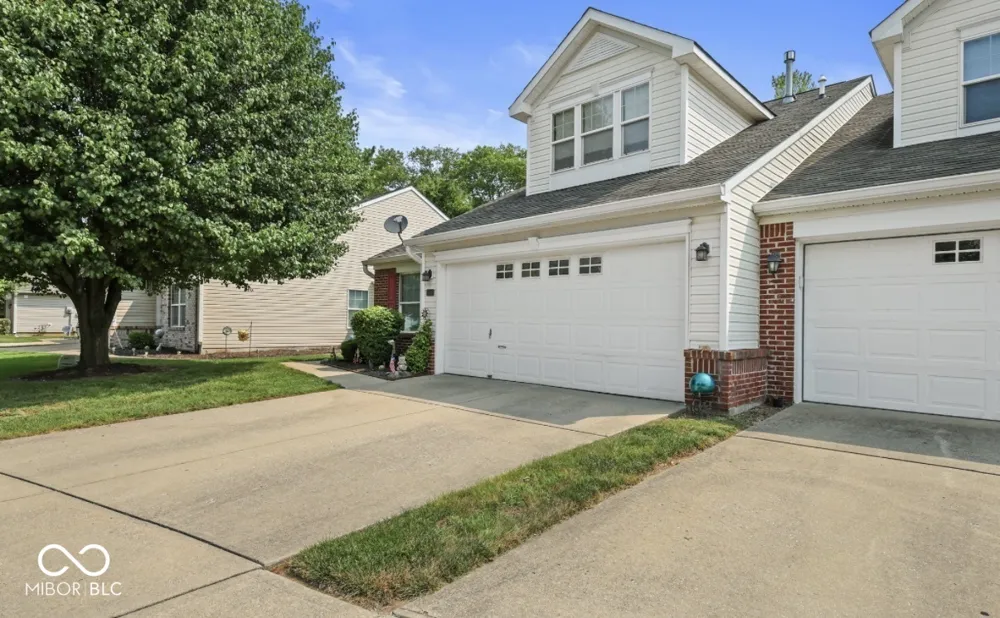 5241 Ariana Court Indianapolis, IN 46227