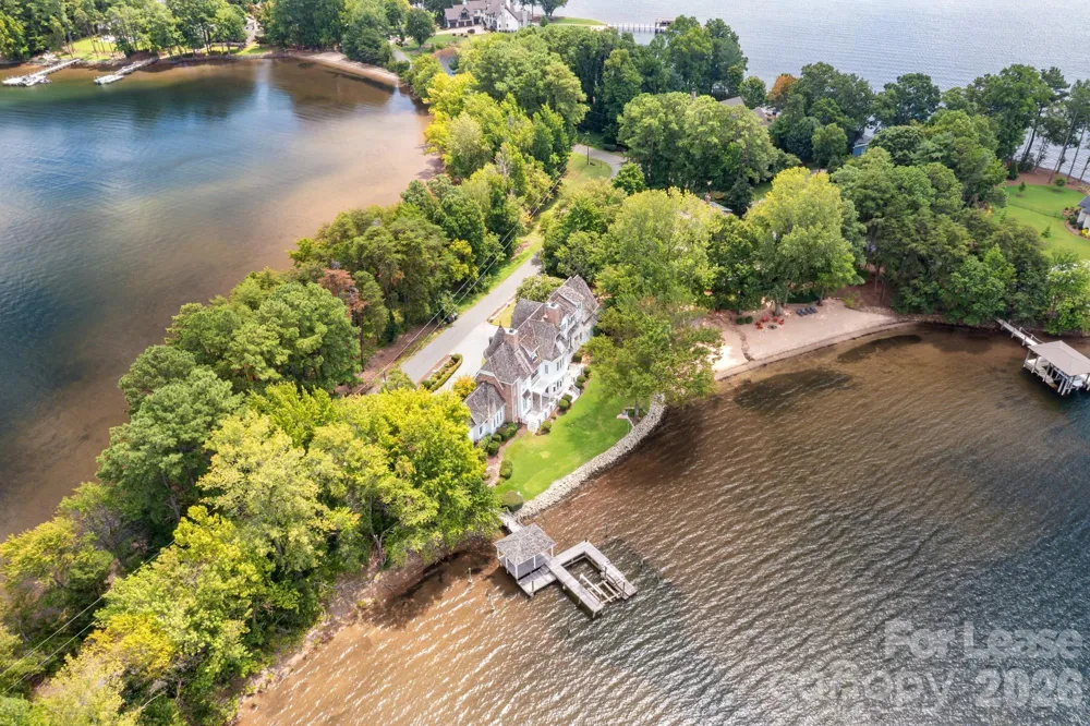 17831 Mollypop Lane Cornelius, NC 28031