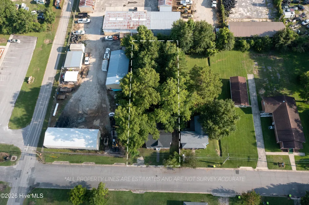316 E Walter Street Whiteville, NC 28472