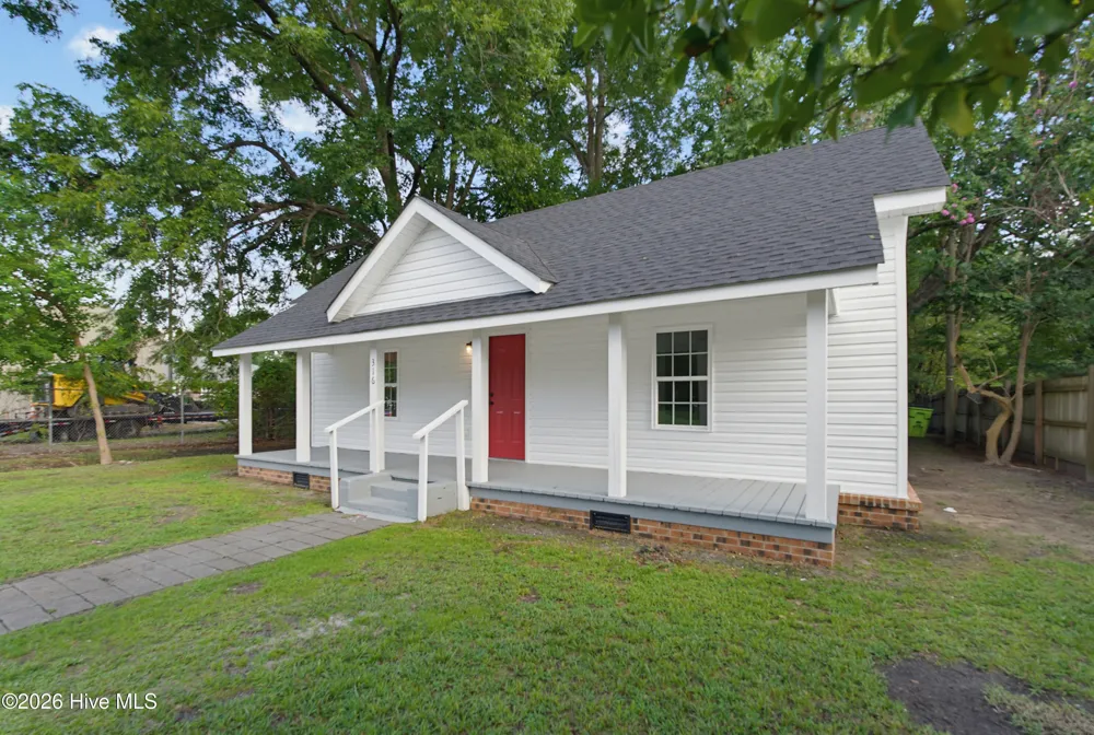 316 E Walter Street Whiteville, NC 28472