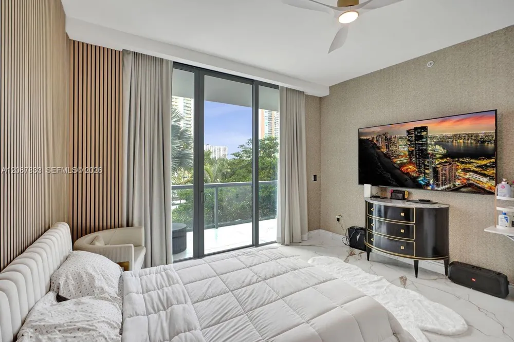 3300 NE 188th St #210 Aventura, FL 33180