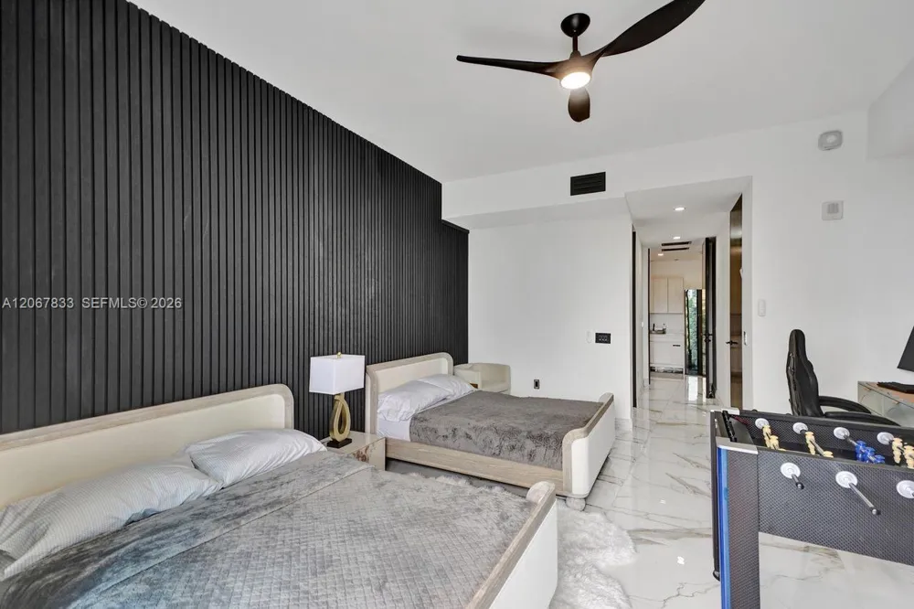 3300 NE 188th St #210 Aventura, FL 33180