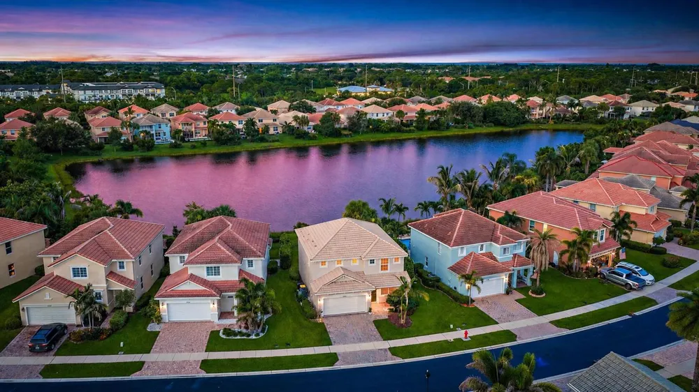 7751 SE Heritage Boulevard Hobe Sound, FL 33455