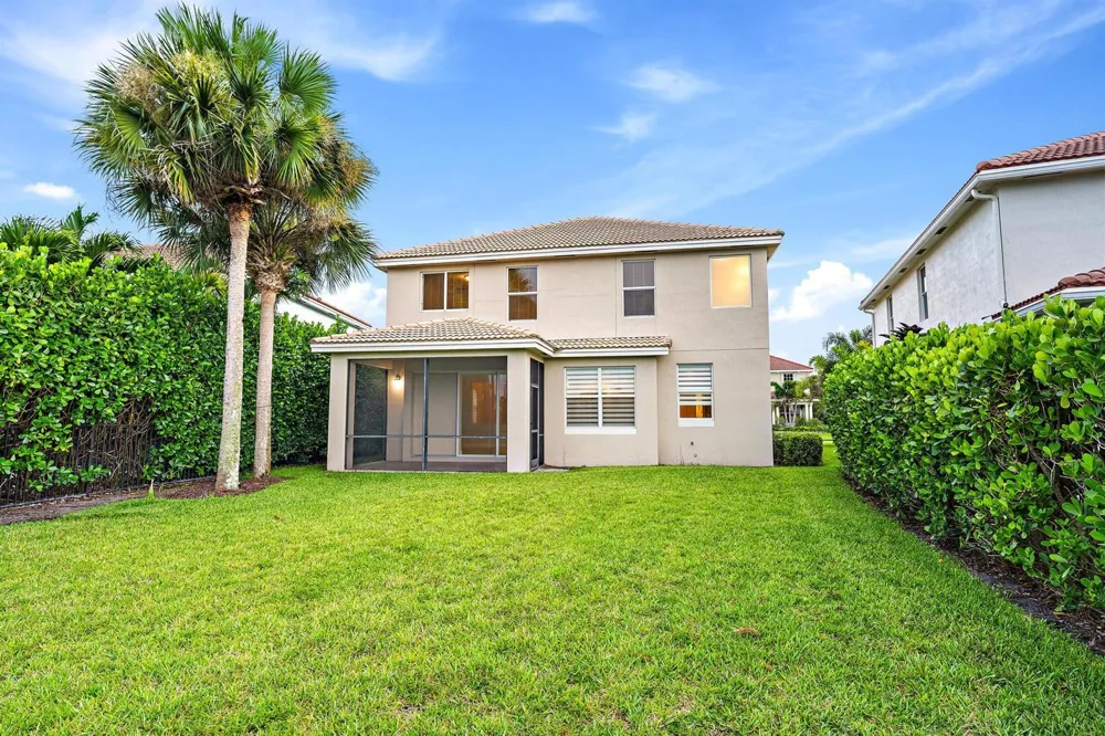 7751 SE Heritage Boulevard Hobe Sound, FL 33455