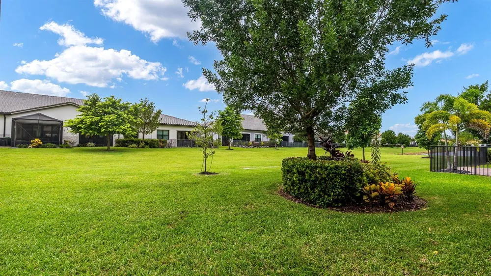 7520 BLUE SPRING DRIVE Parkland, FL 33067