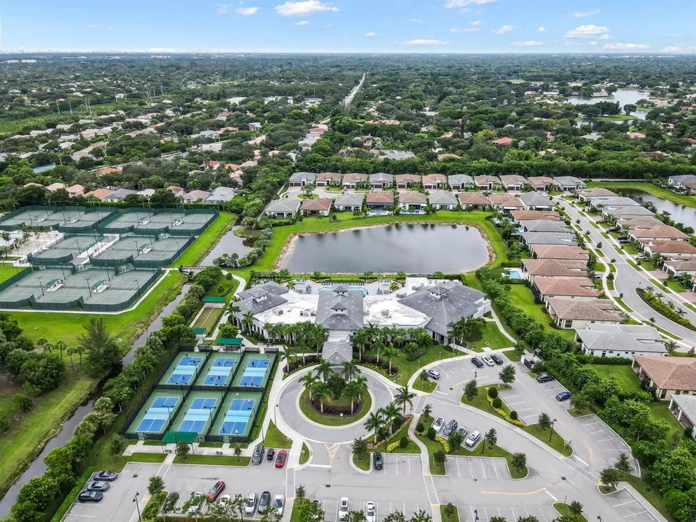 7520 BLUE SPRING DRIVE Parkland, FL 33067