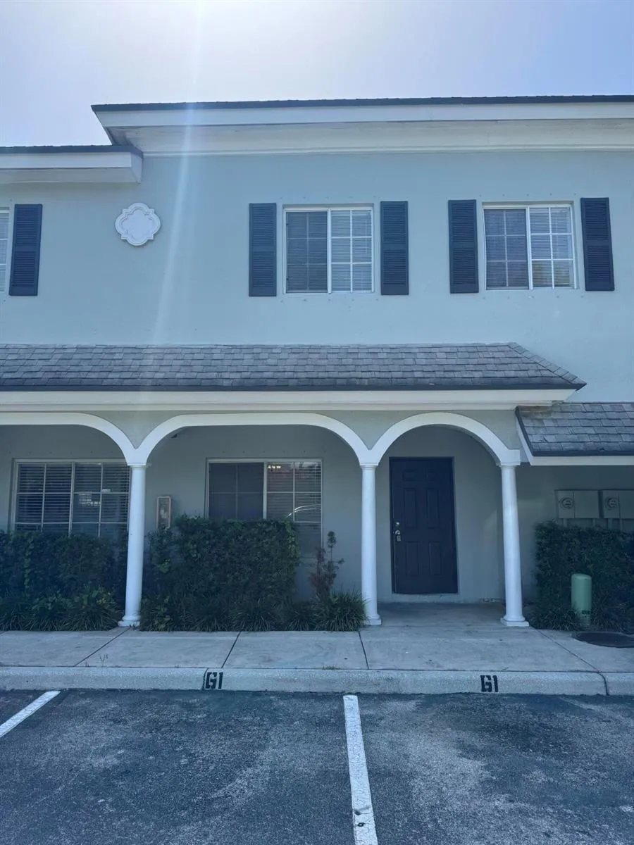 1161 Colonial Palms Way West Palm Beach, FL 33406