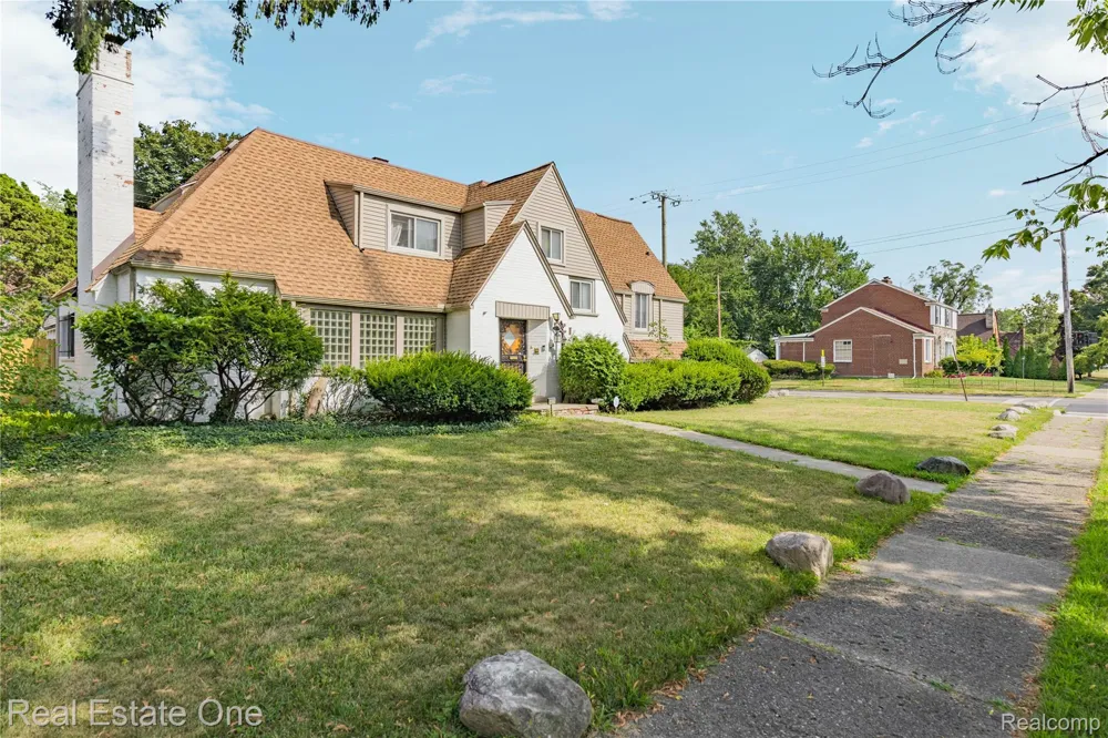 10035 W Outer Drive Detroit City, MI 48223