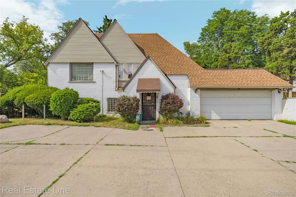10035 W Outer Drive Detroit City, MI 48223