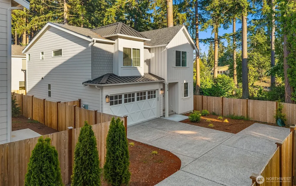 8014 222nd Street SW Edmonds, WA 98026