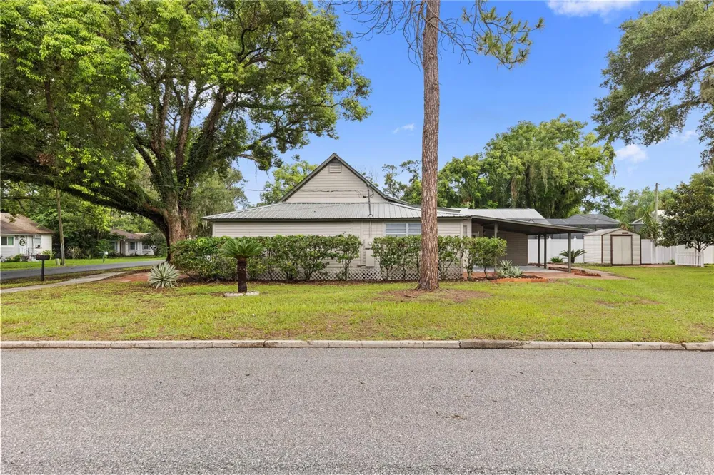 5450 10TH STREET Zephyrhills, FL 33542