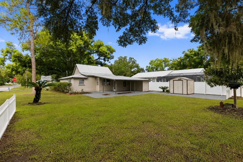 5450 10TH STREET Zephyrhills, FL 33542