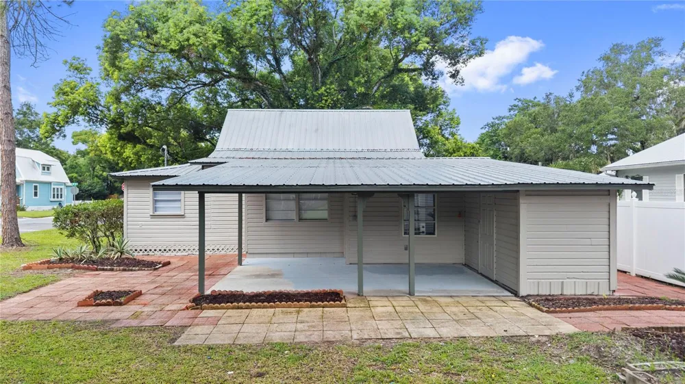 5450 10TH STREET Zephyrhills, FL 33542