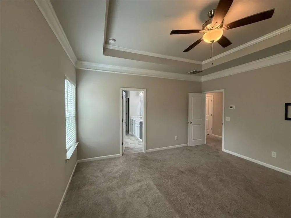 1521 Winding Ridge Trl Hoschton, GA 30548